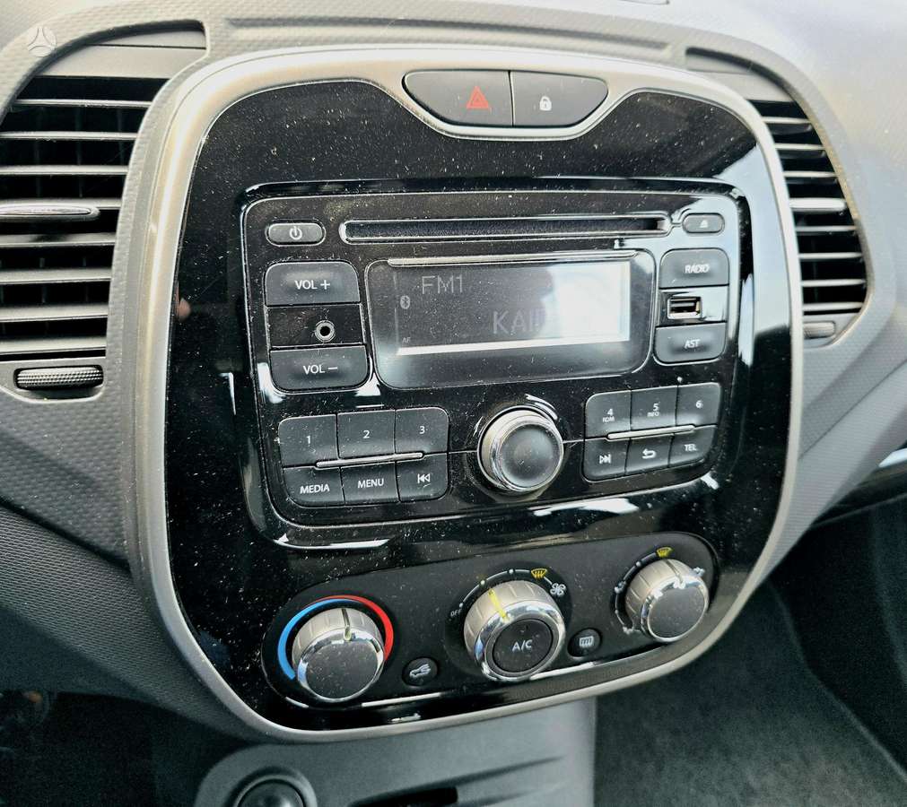 Renault Captur, 1.2 l., off-road / crossover