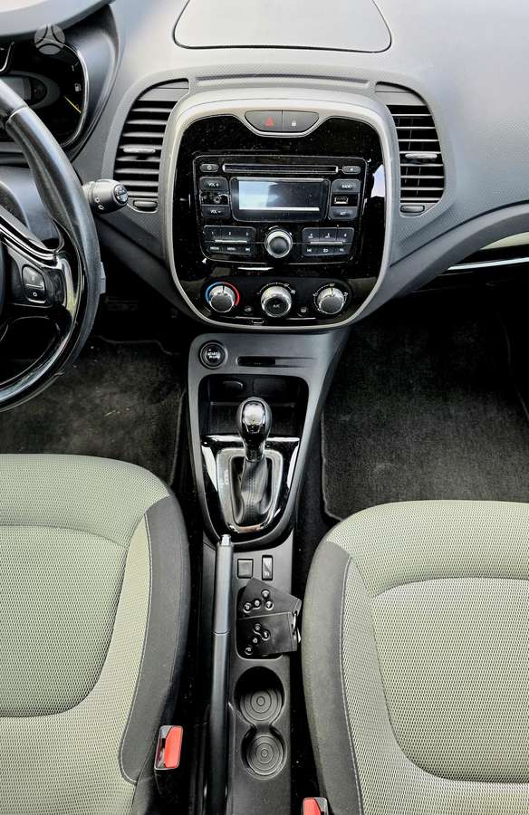 Renault Captur, 1.2 l., off-road / crossover