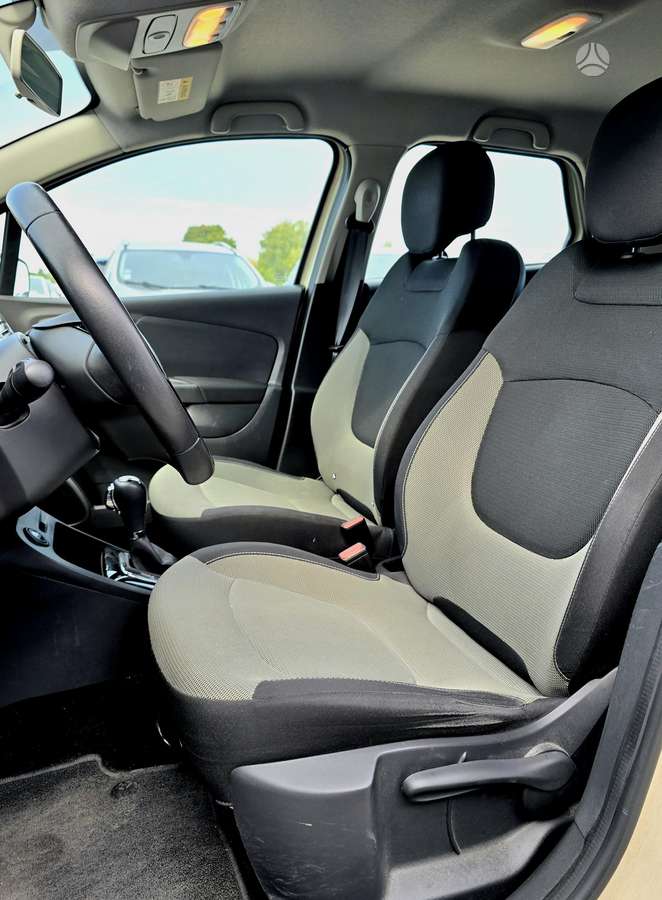 Renault Captur, 1.2 l., off-road / crossover