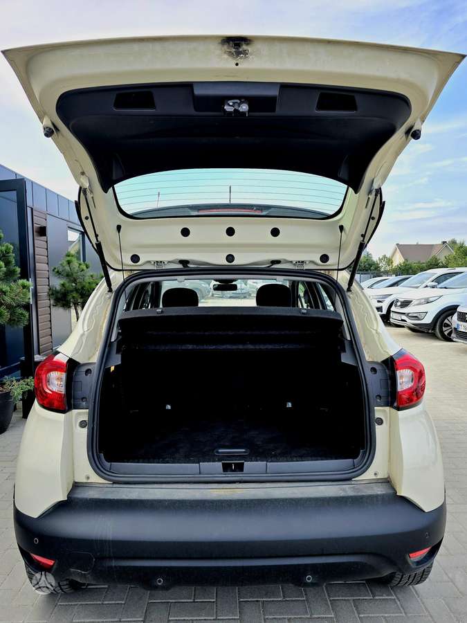 Renault Captur, 1.2 l., off-road / crossover