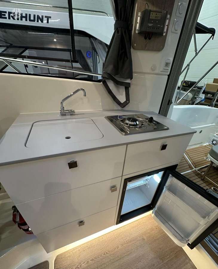 Quicksilver Active 755 Weekend, yachts / cruisers
