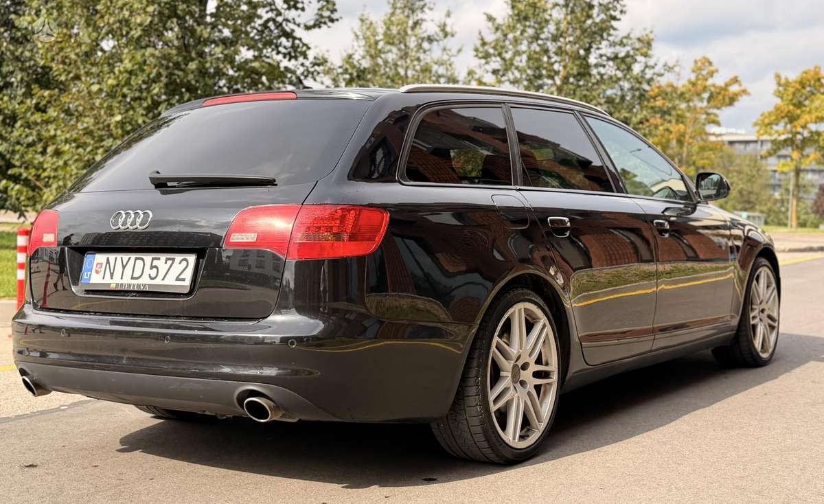 Audi A6 - 4