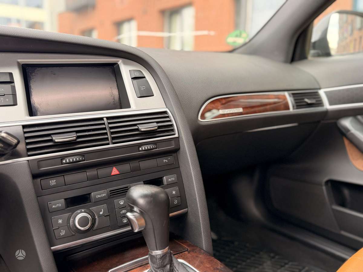 Audi A6 - 11