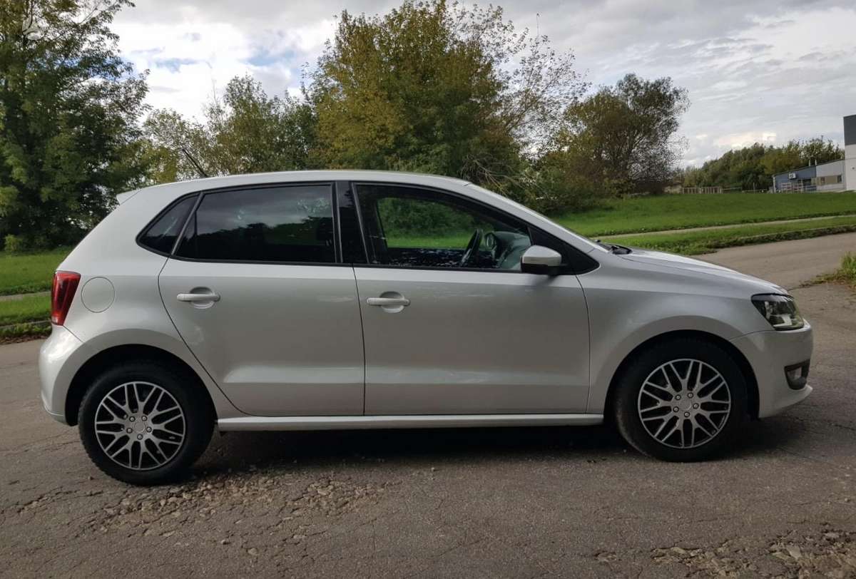 Volkswagen Polo - 5
