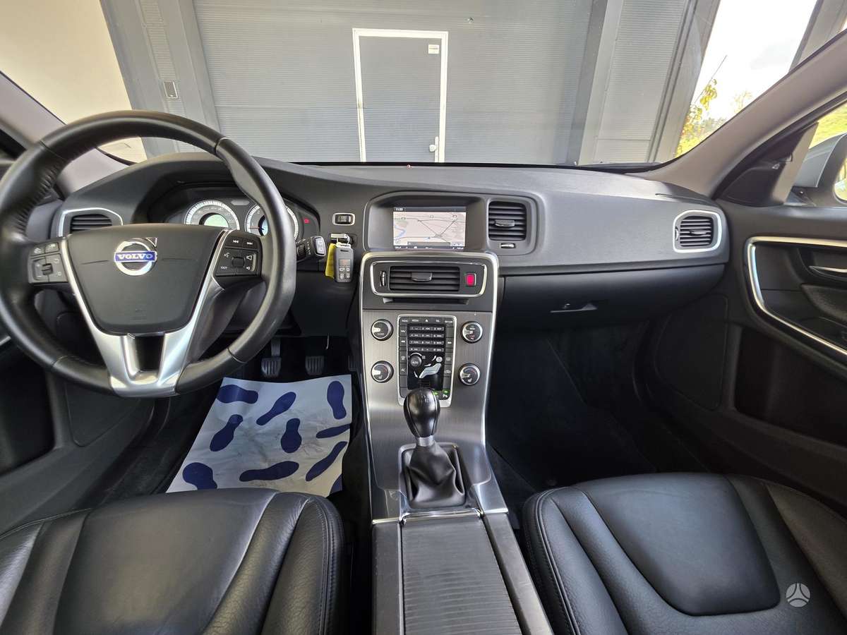 Volvo V60, 2.0 l., wagon