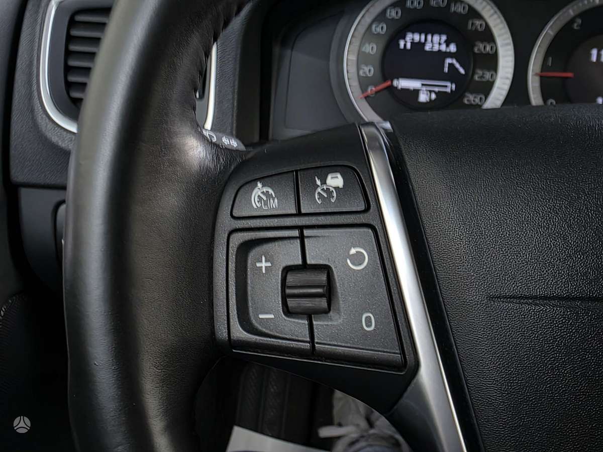 Volvo V60, 2.0 l., universalas