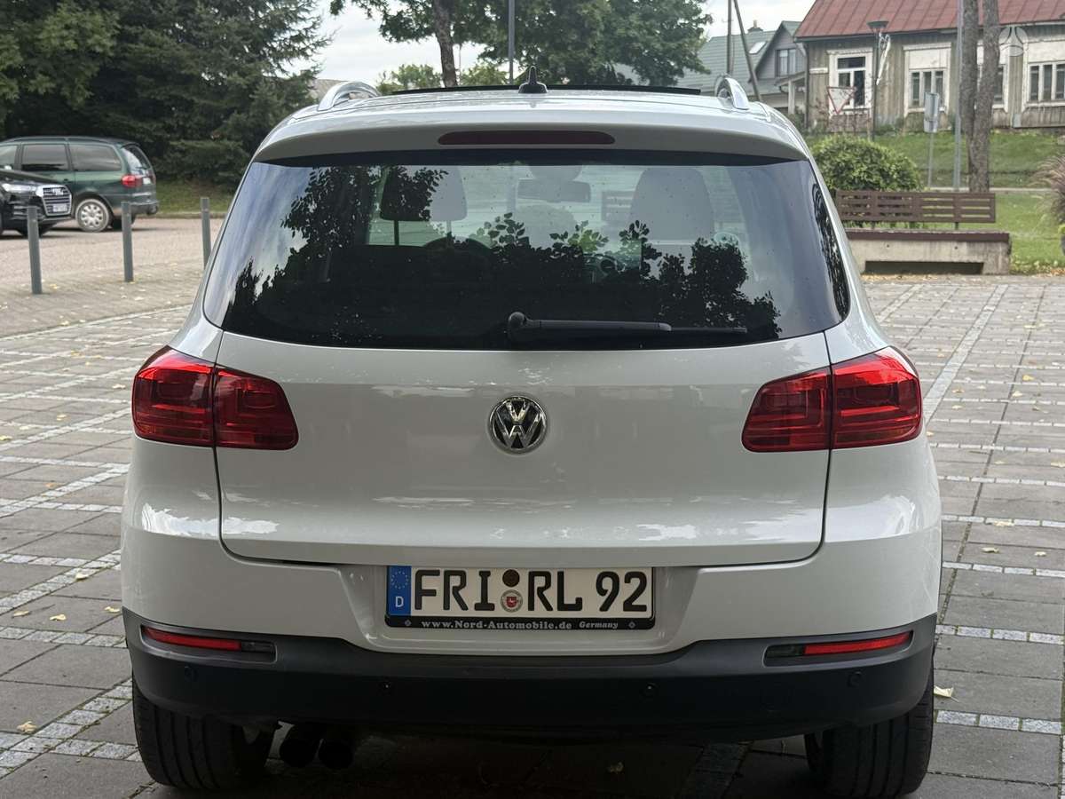 Volkswagen Tiguan - 6