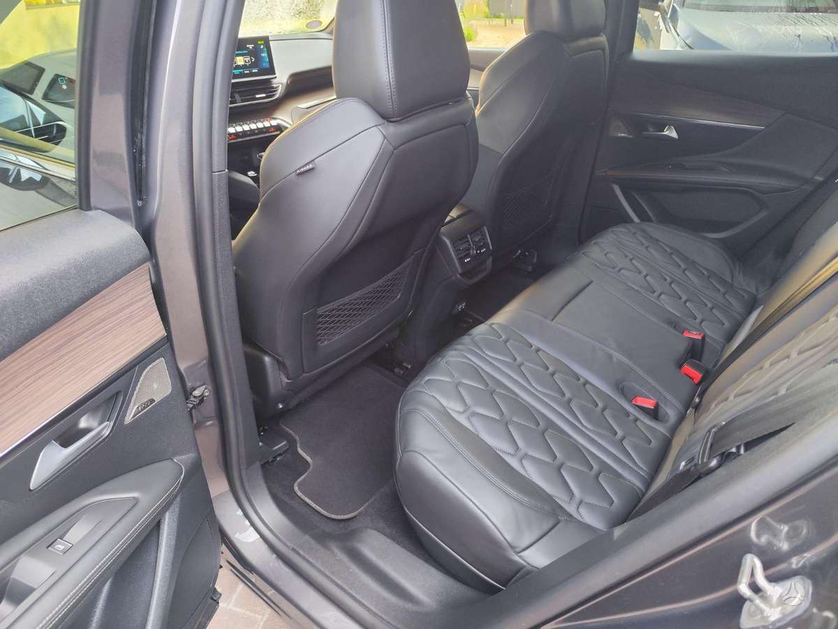 Peugeot 3008 - 9