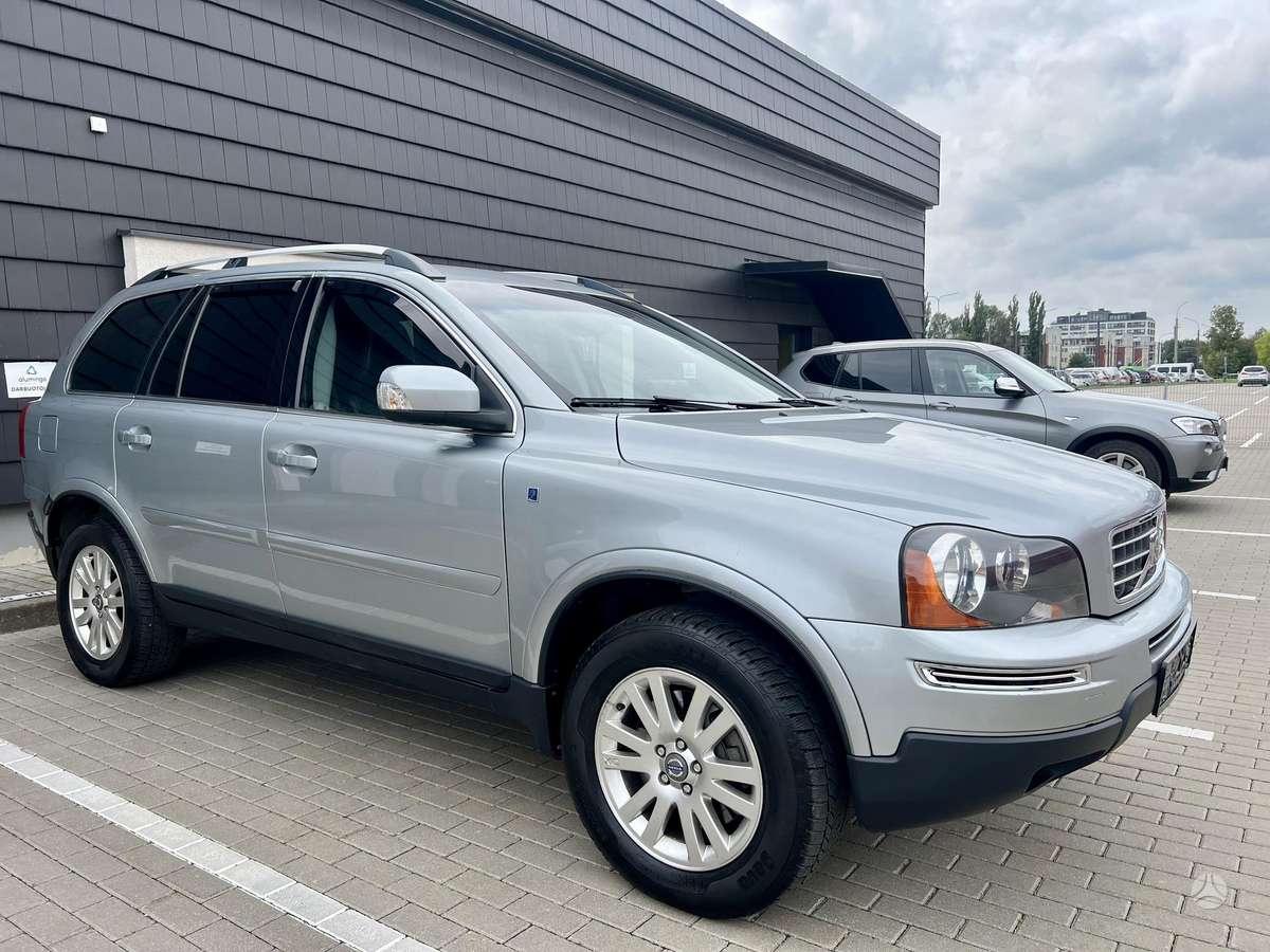 Volvo XC90 - 6