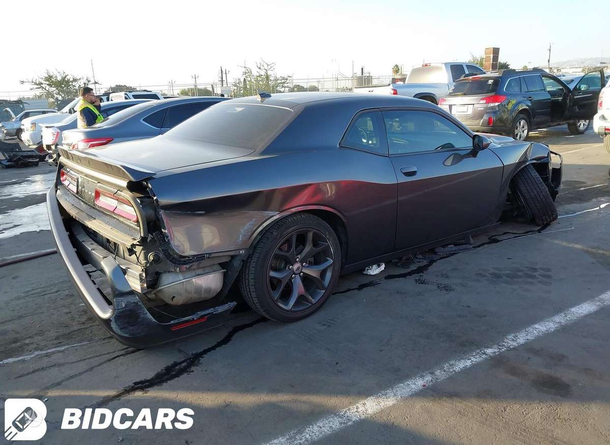 Dodge Challenger, 3.6 l., Седан