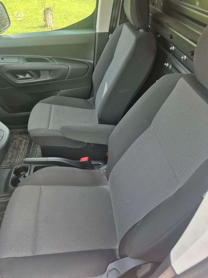 Toyota Proace City - 8