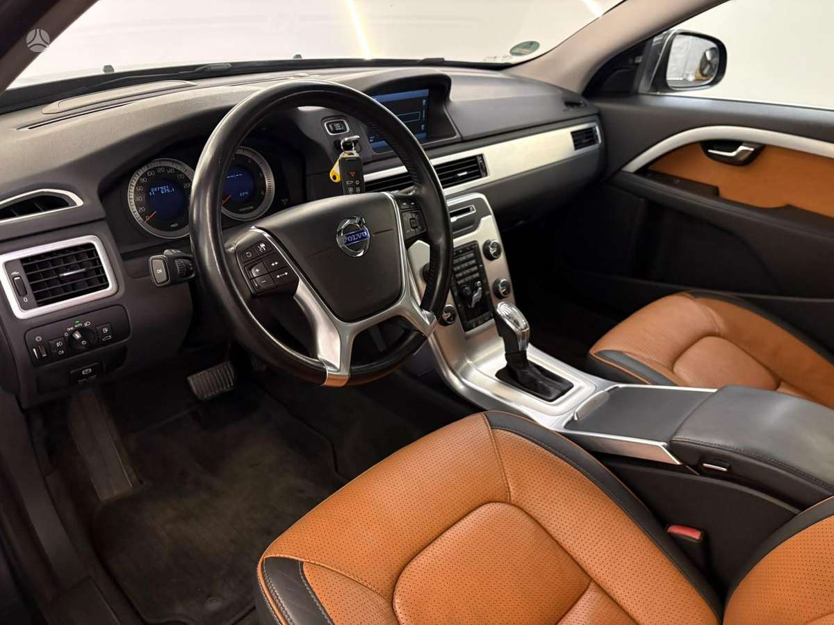 Volvo V70, 2.4 l., Универсал