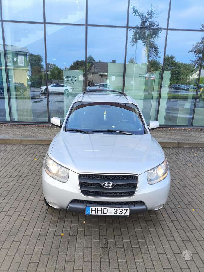 Hyundai Santa Fe - 5