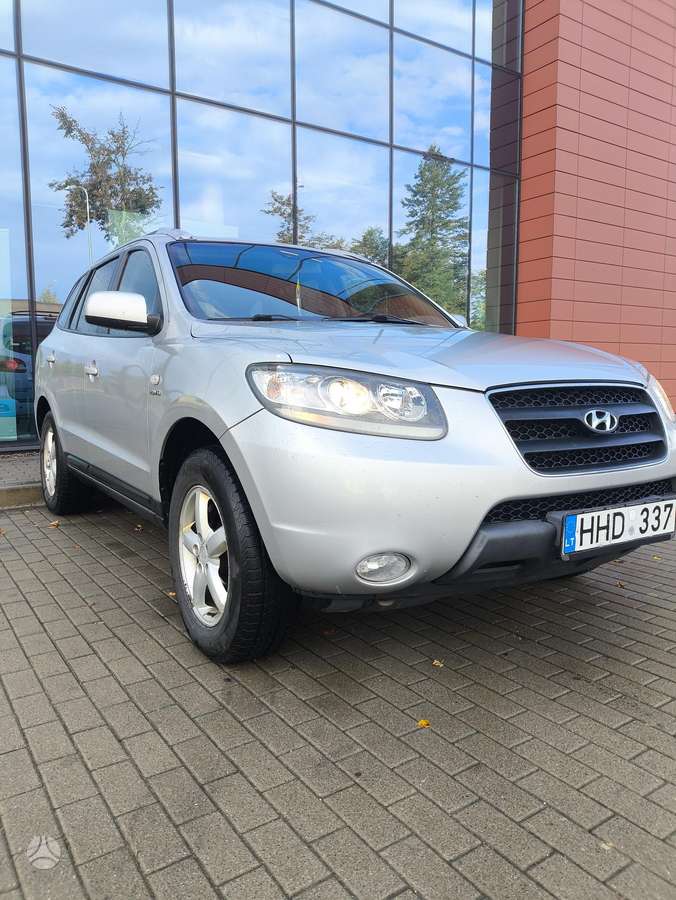 Hyundai Santa Fe - 2
