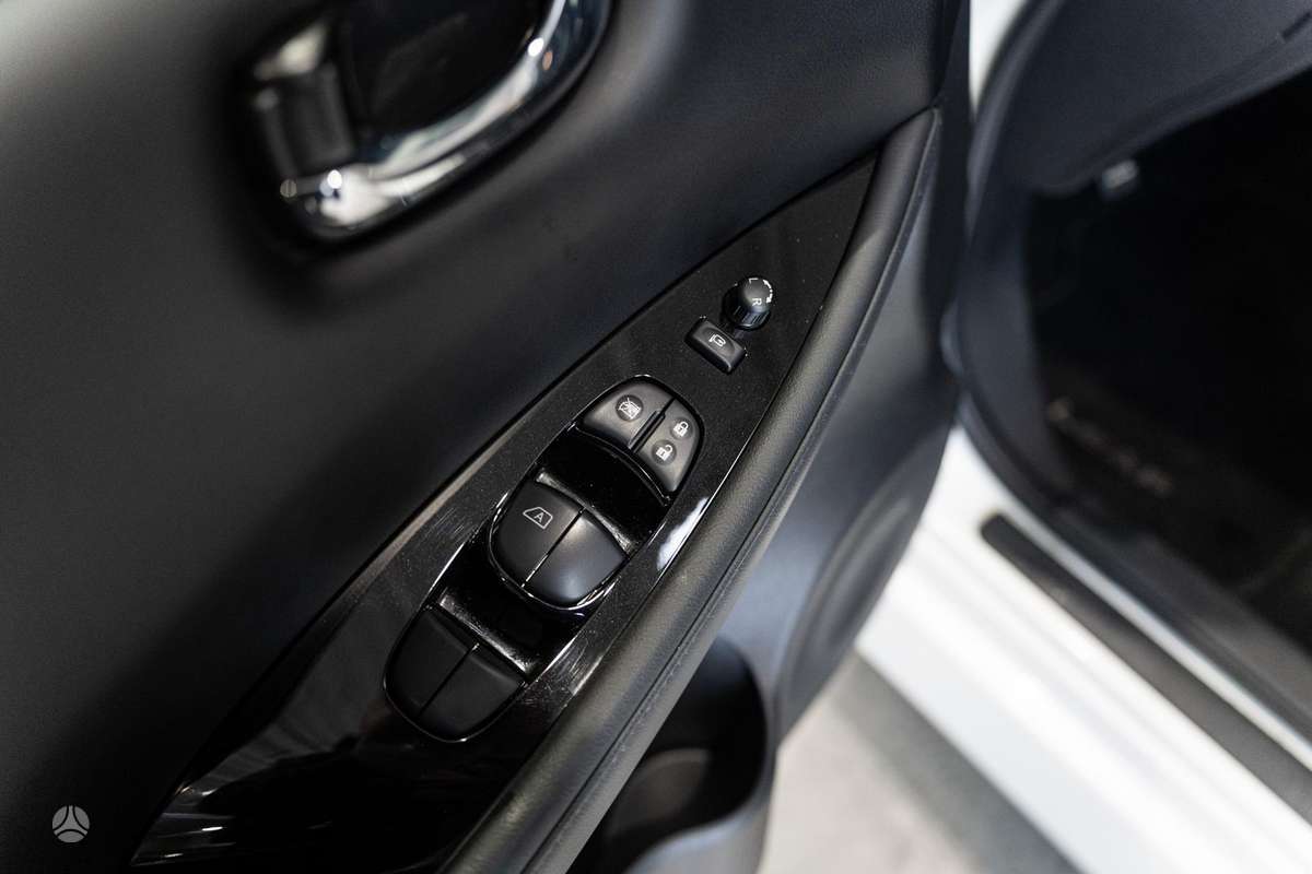Nissan Leaf, 40 kWh, hatchback