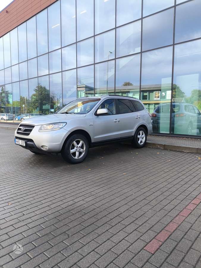 Hyundai Santa Fe - 10
