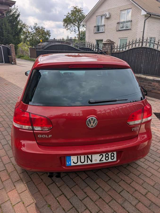 Volkswagen Golf - 3