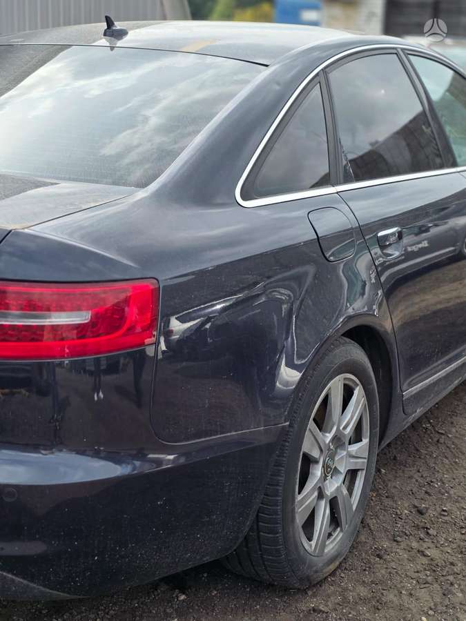 Audi A6 dalimis