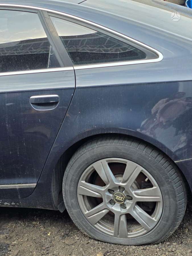 Audi A6 dalimis