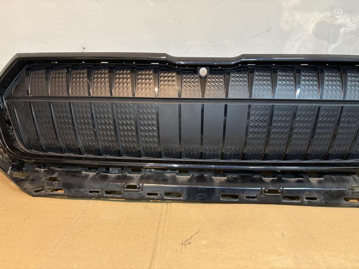 Skoda Enyaq детали кузова
