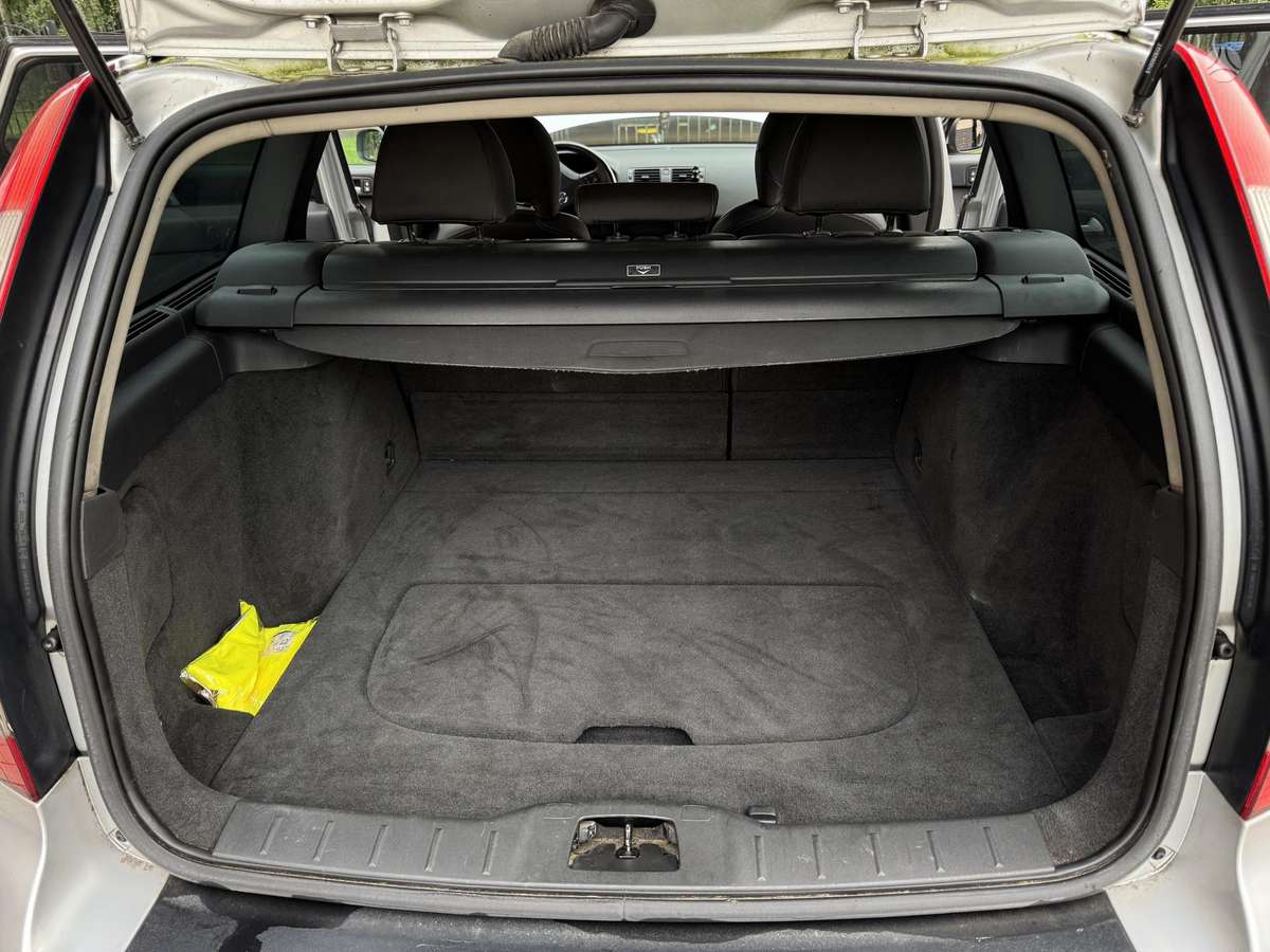 Volvo V50, 2.0 l., wagon