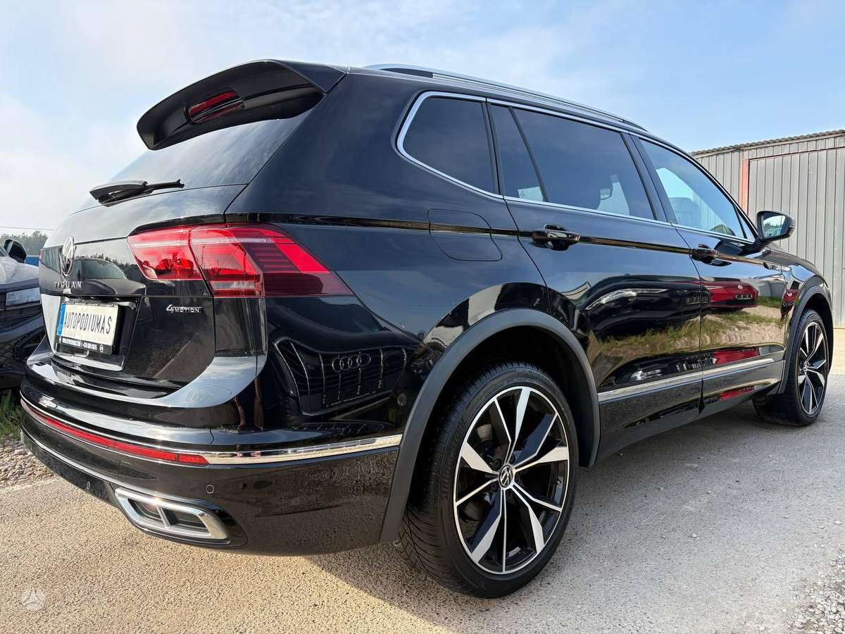 Volkswagen Tiguan Allspace - 8