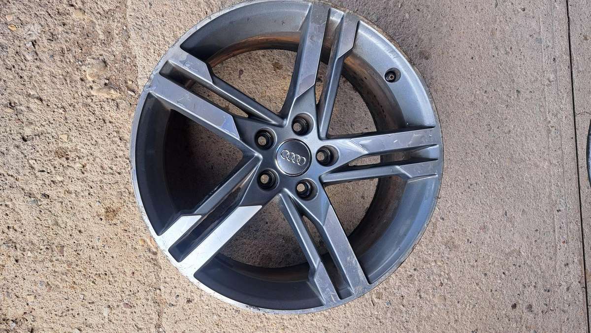 Audi, легкосплавные , R18