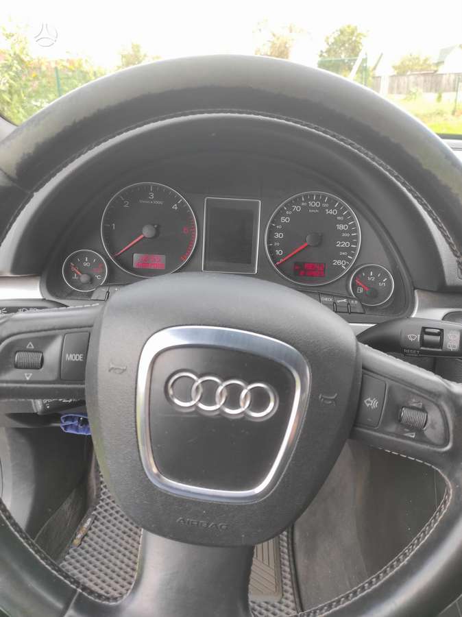 Audi A4, 2.0 l., universalas