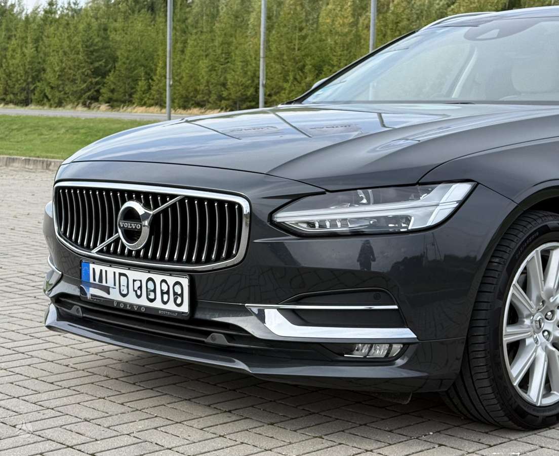 Volvo V90 - 8