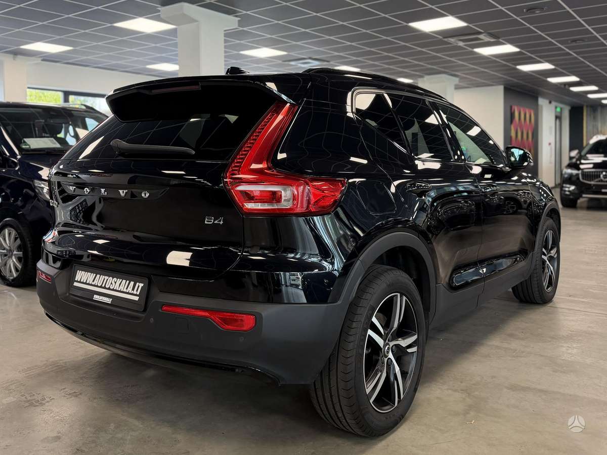 Volvo XC40 - 10