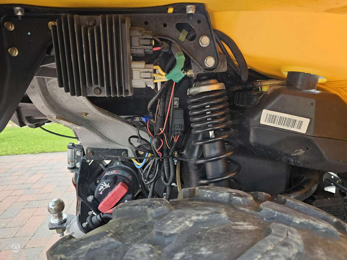 Can-Am Outlander Max 650cc, квадроциклы