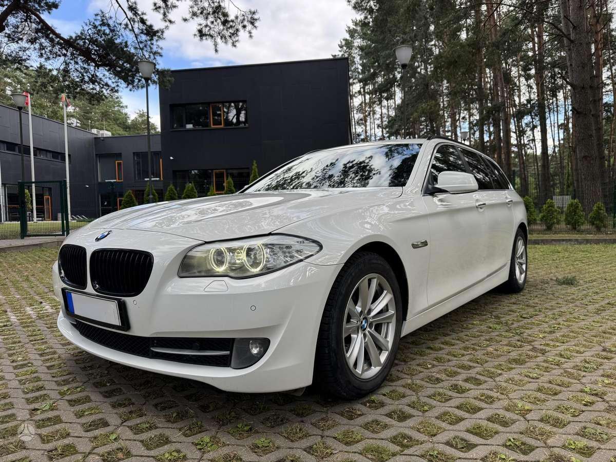 BMW 520, 2.0 l., Универсал