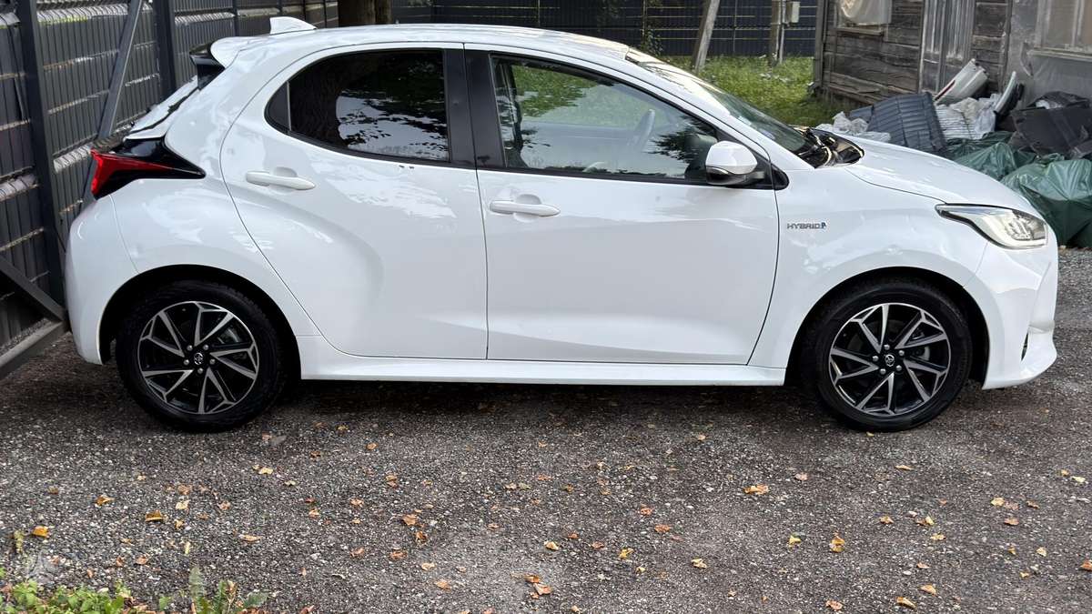 Toyota Yaris - 5