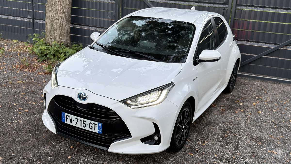 Toyota Yaris - 10