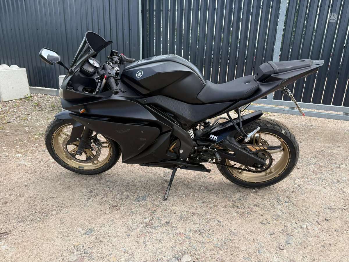 Yamaha YZF 125cc, superbikes