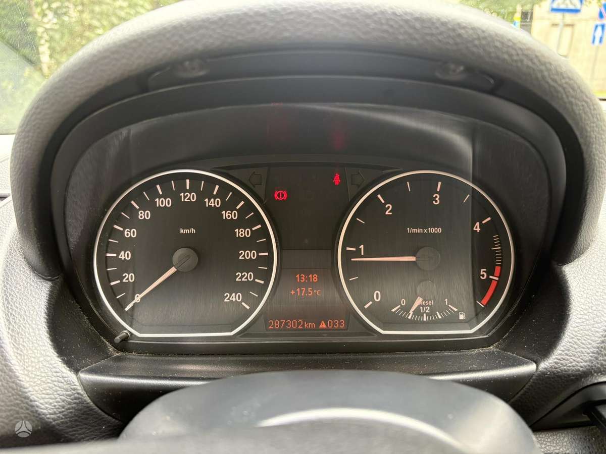 BMW 118, 2.0 l., hatchback