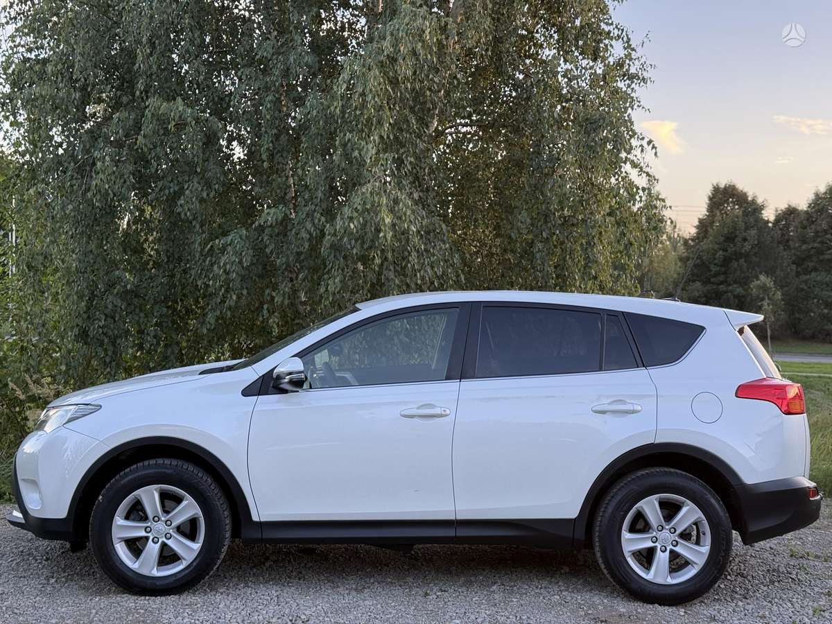 Toyota RAV4 - 3