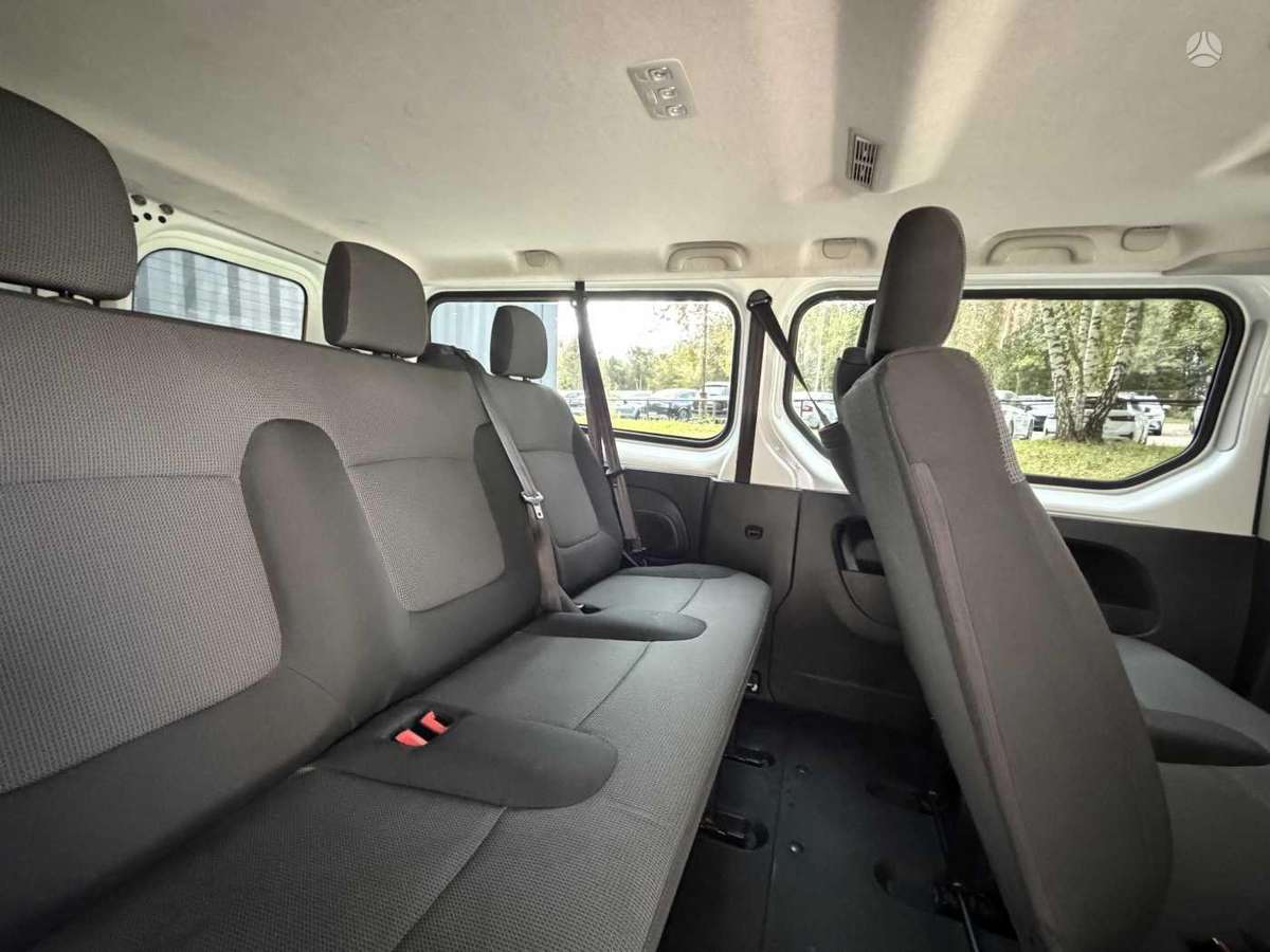 Renault Trafic - 8