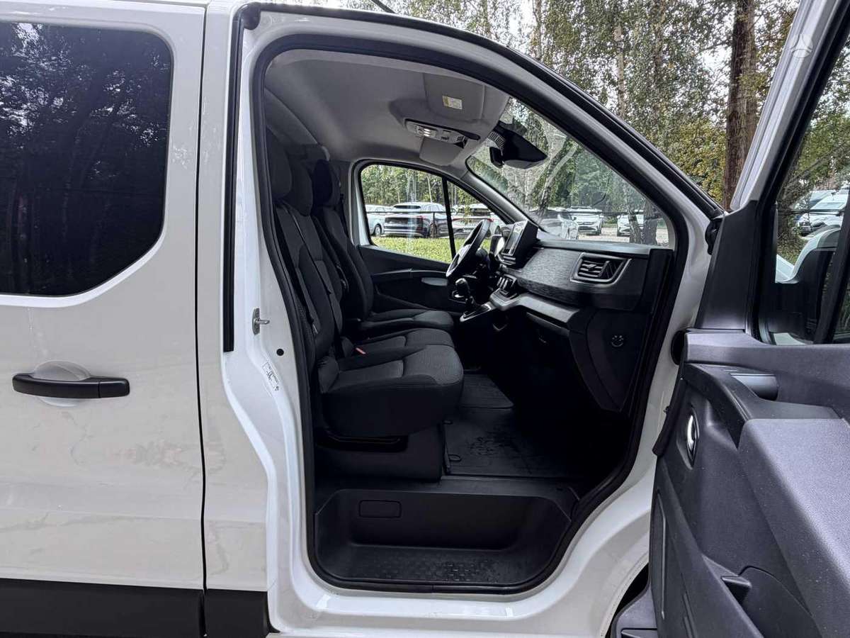Renault Trafic - 10