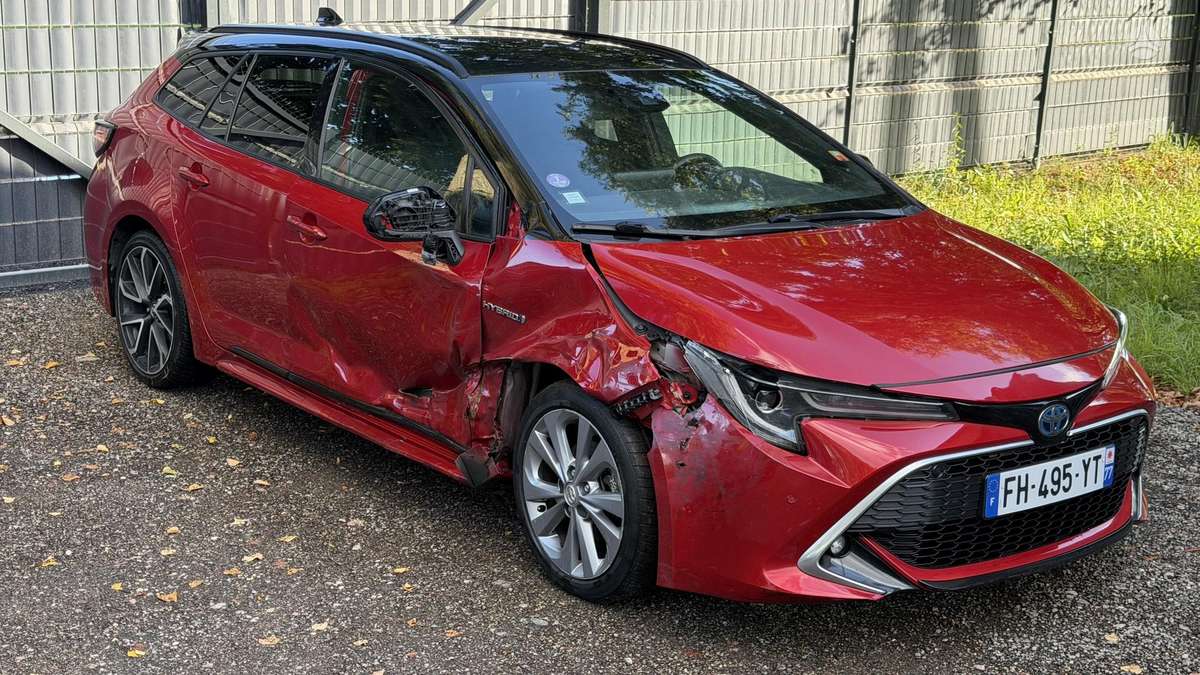 Toyota Corolla - 5