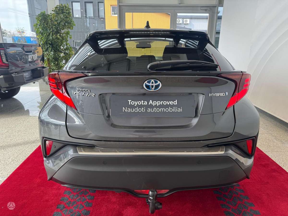 Toyota C-HR - 6