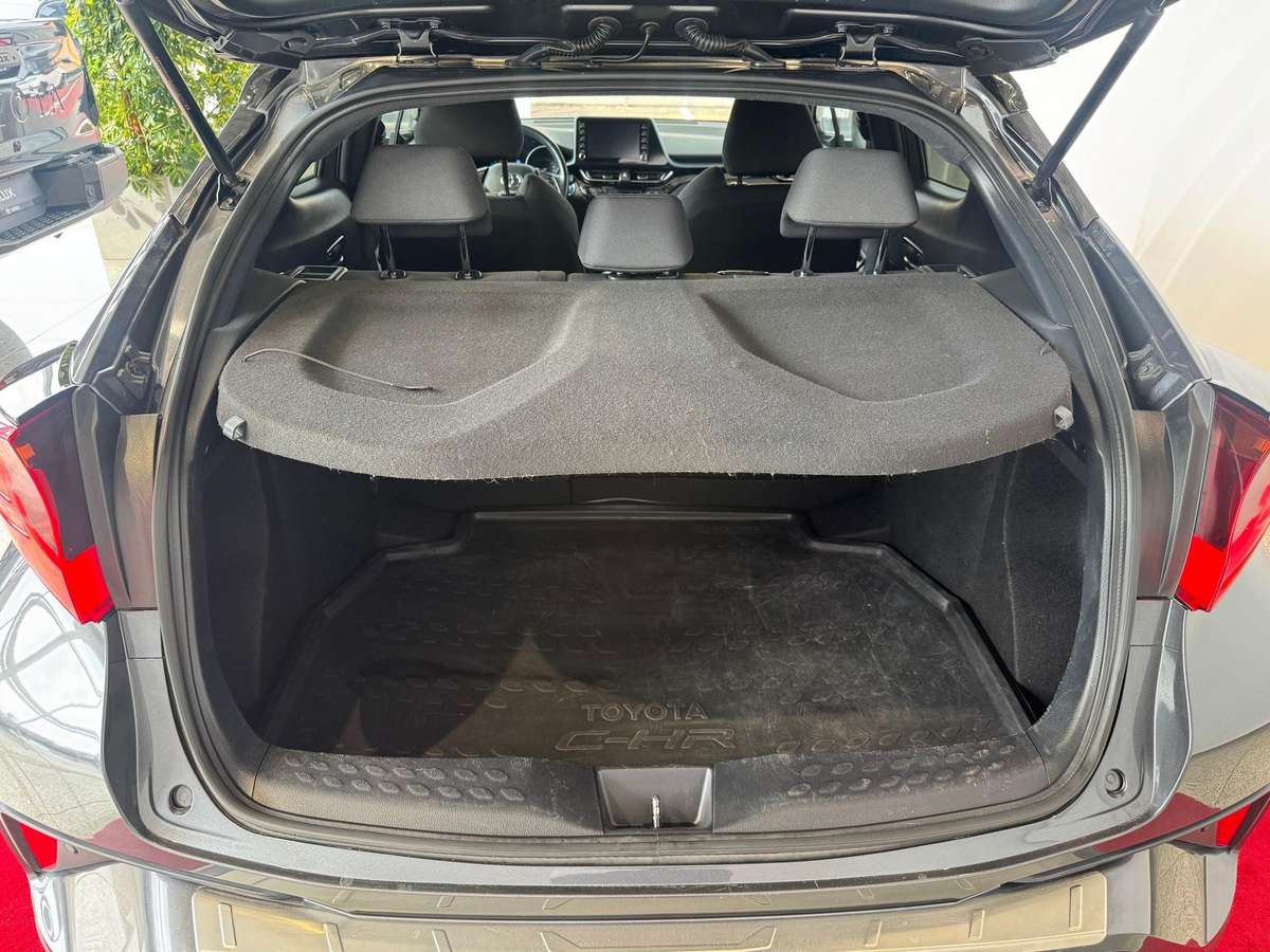 Toyota C-HR - 7