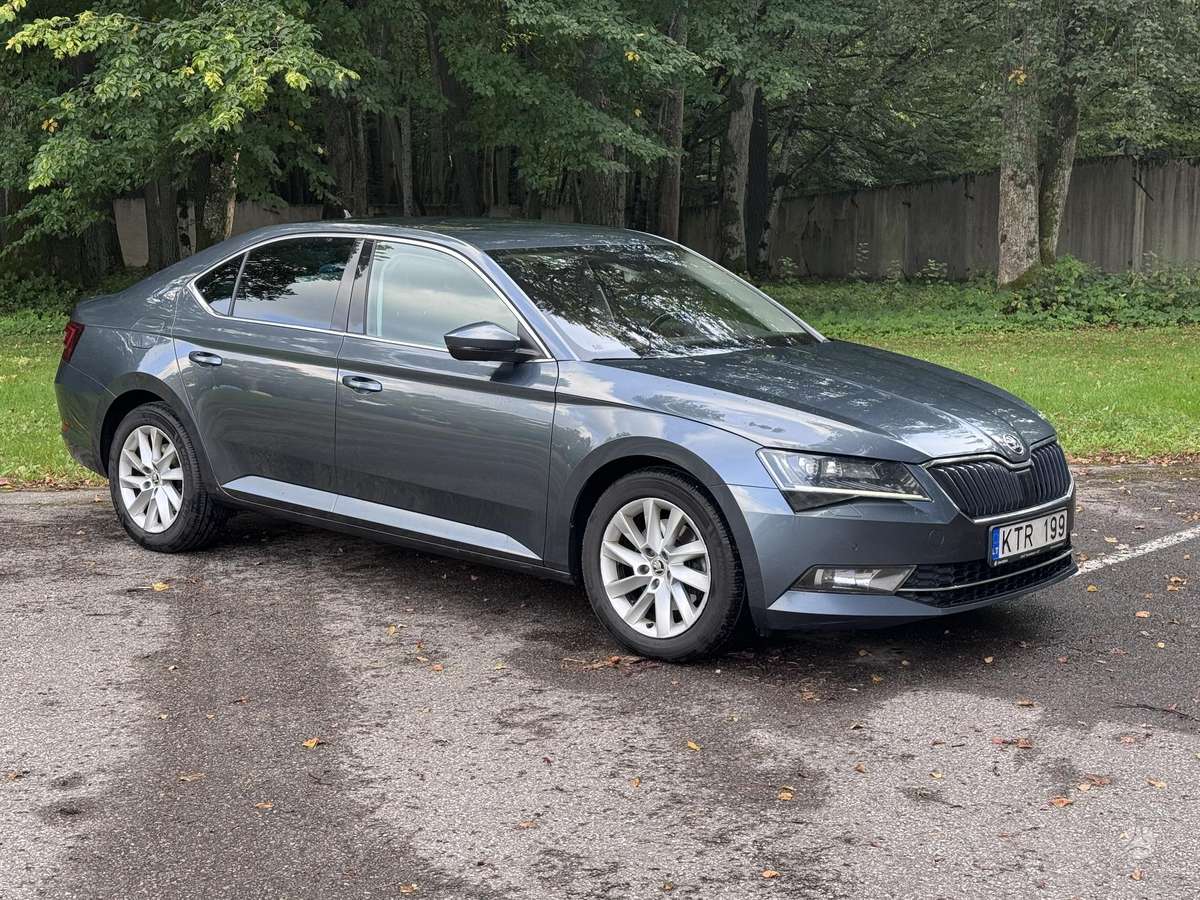 Škoda Superb - 1