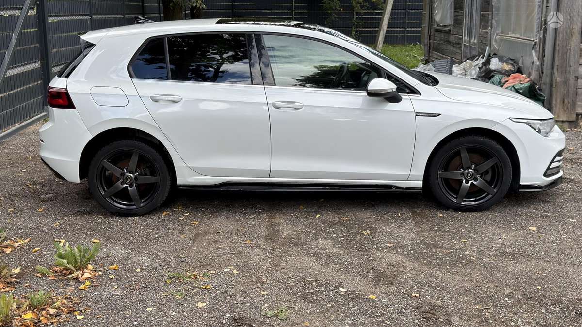 Volkswagen Golf - 4