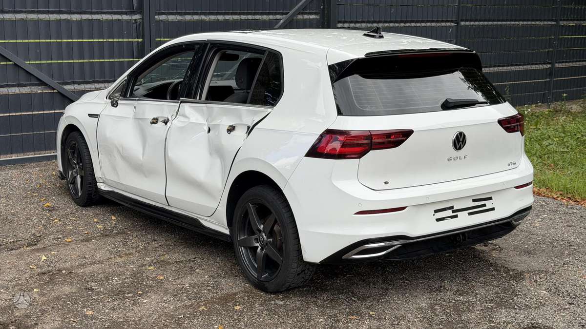 Volkswagen Golf - 7