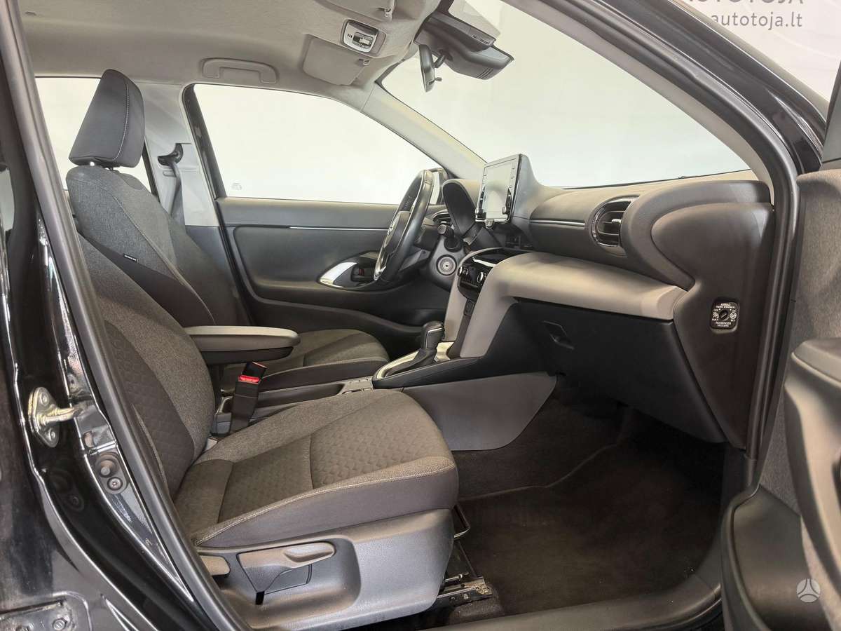 Toyota Yaris Cross - 6