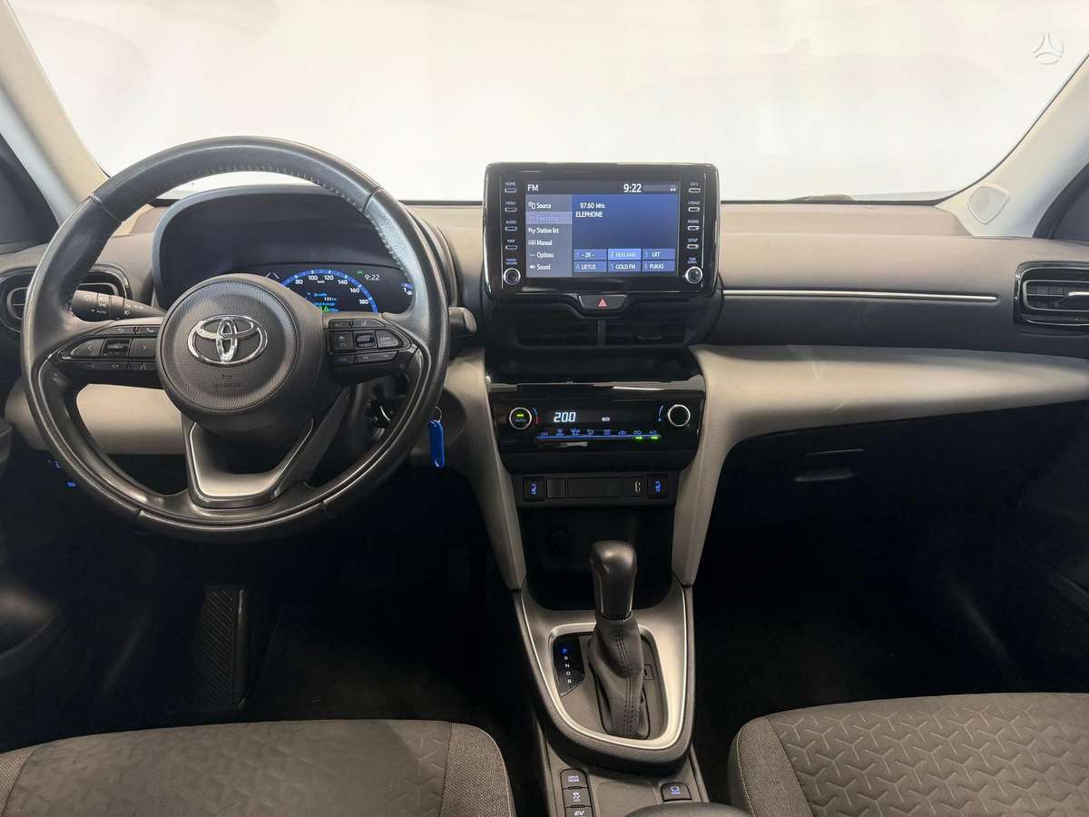 Toyota Yaris Cross - 8