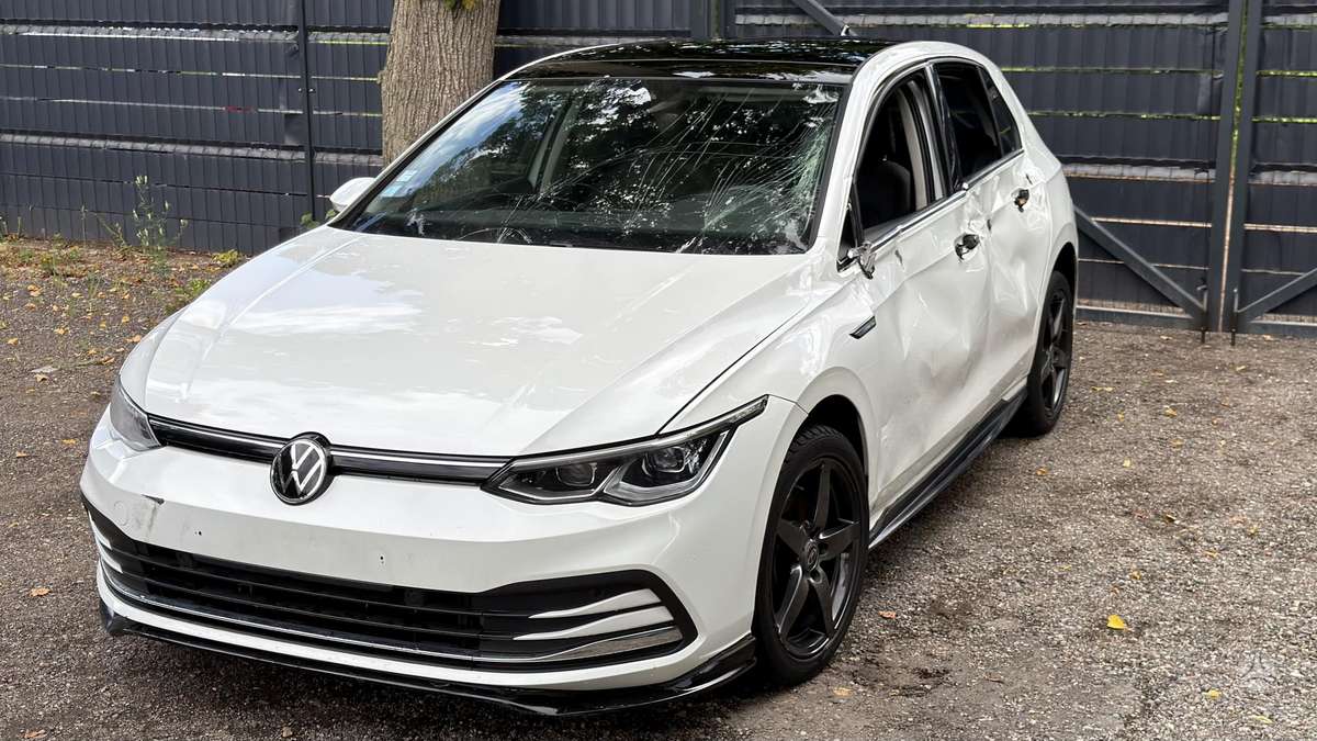 Volkswagen Golf - 9