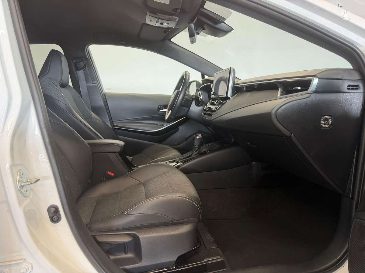 Toyota Corolla - 6