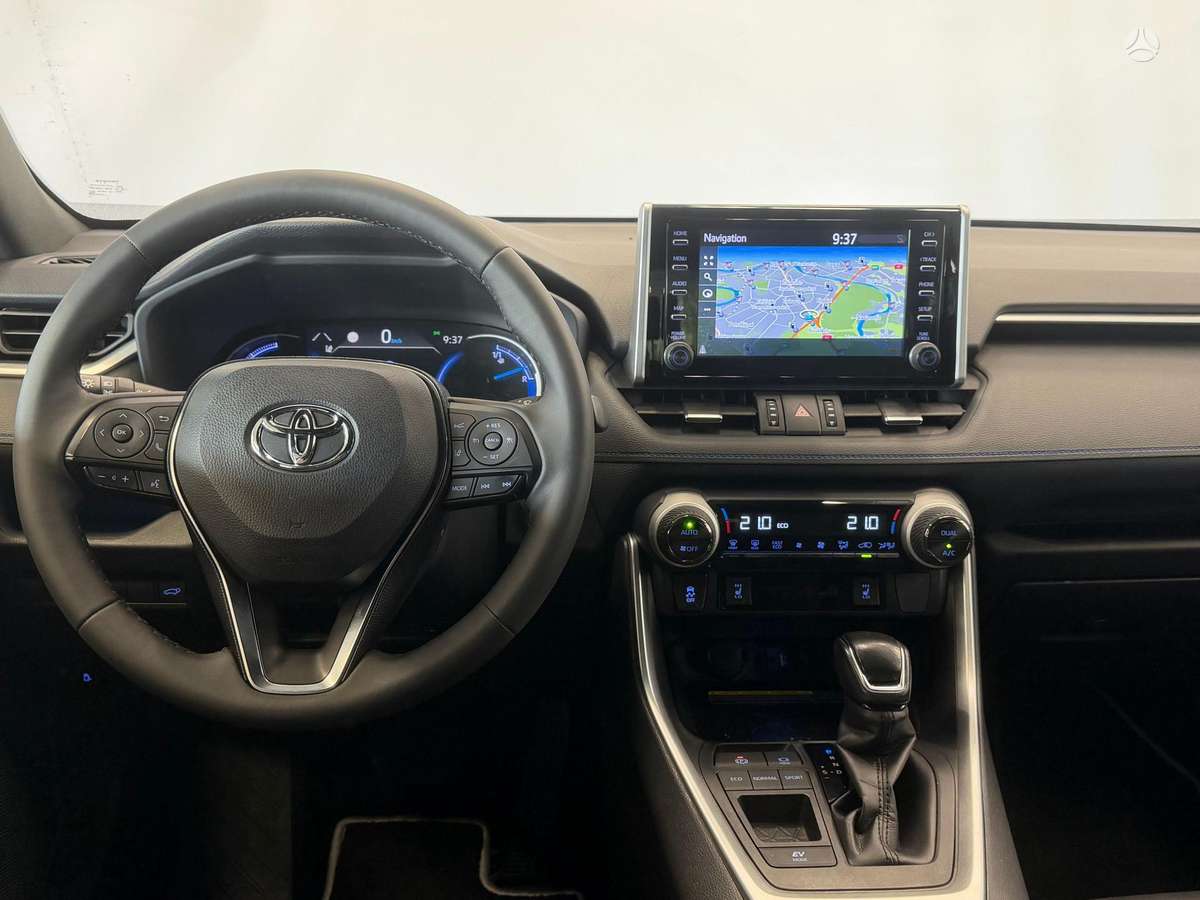 Toyota RAV4 - 9